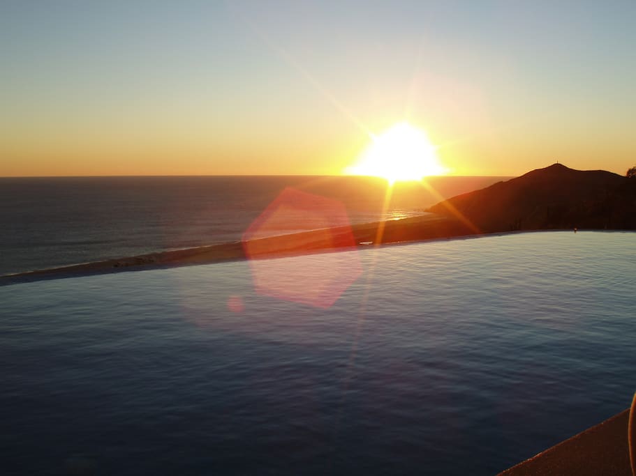 Private Infinity Pool