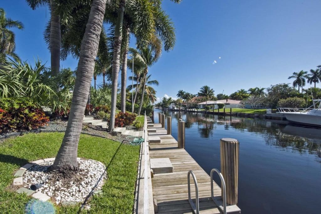 Exterior Dock