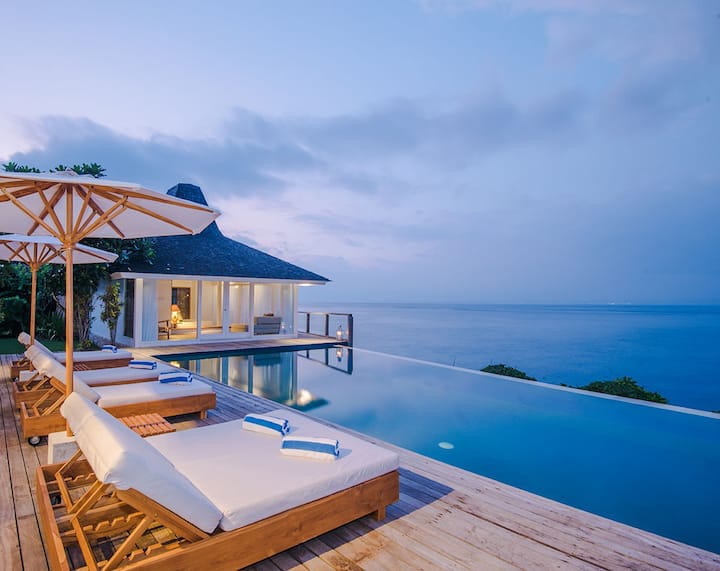 Lembongan Holiday Rentals & Homes - Bali, Indonesia | Airbnb