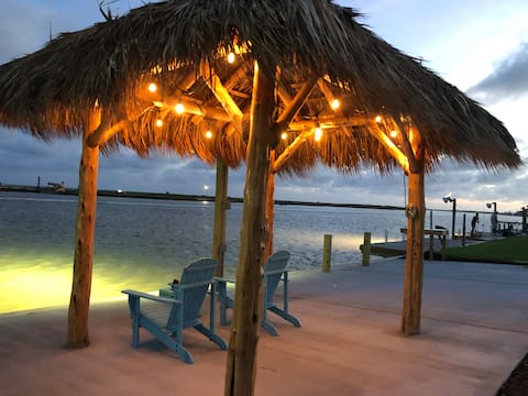 “Little Salt” Intercoastal Fishing Cabin