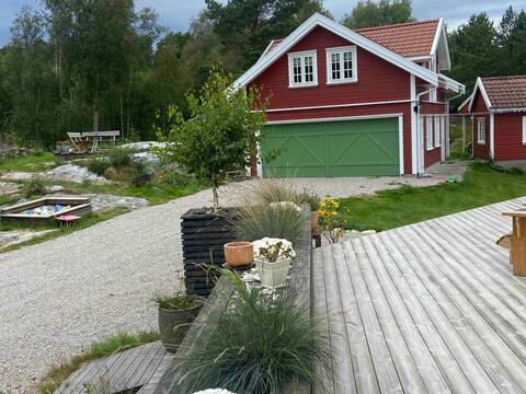 Successful Airbnb property: Loft apartment on Sørlandet's finest island, Justøya. in Lillesand