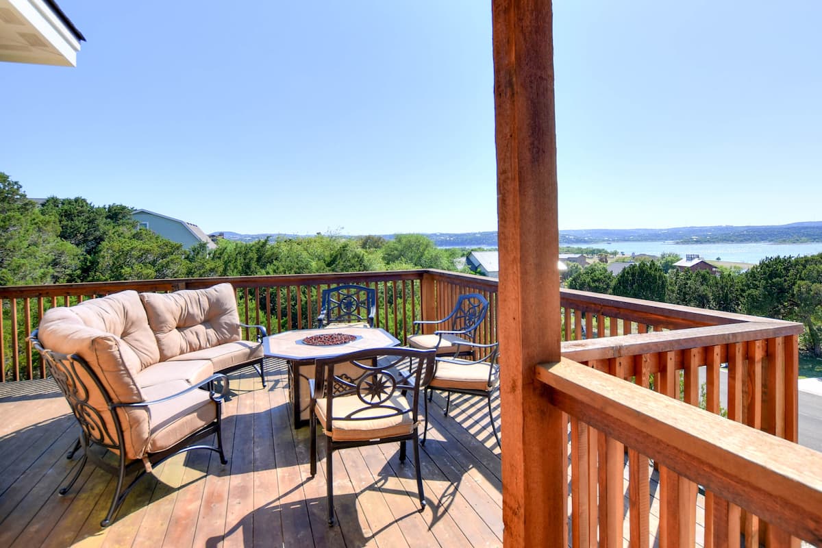Lake Travis House Rentals Resort and Cabin Rentals Airbnb