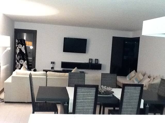 Villa Mimma is situated near Purto Portals Marina. gallery image 4