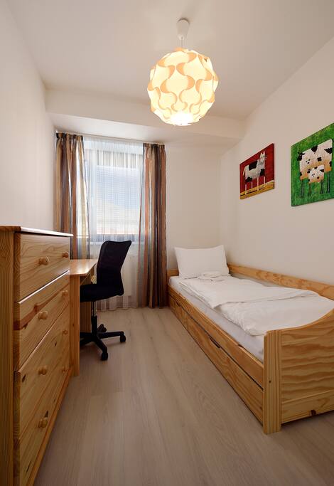 Bedroom with two single beds