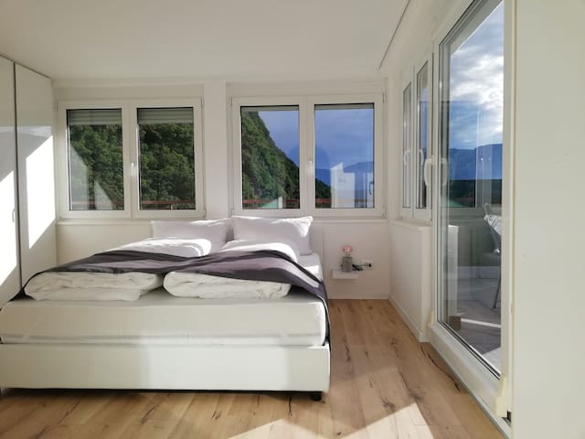 Dachterrasse mit Panoramablick im Zentrum Bozens