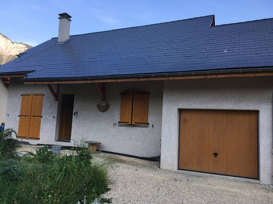 Entrée et garage