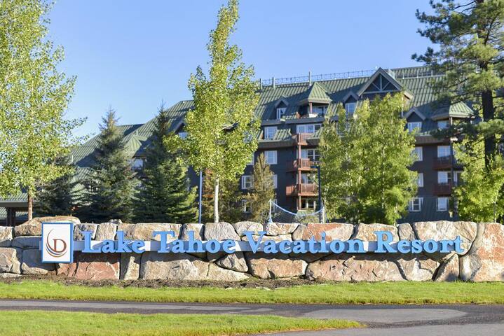 Studio - Lake Tahoe Vacation Resort (Sleeps 4)