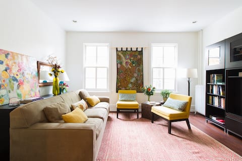 Beautiful Historic Townhouse /Art Museum Area