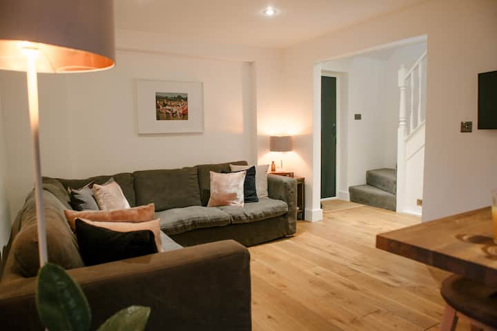 Riverside Dormer. Private Studio: Mells, Babington - 프롬