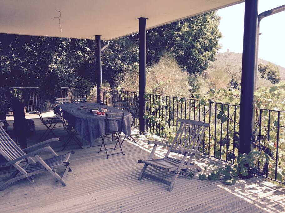 terrasse couverte côté cuisine