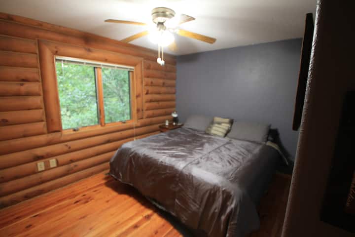 Bedroom #1 - king size mattress with electric heater