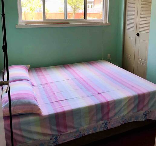 独栋Garden House一楼卧室平价短租