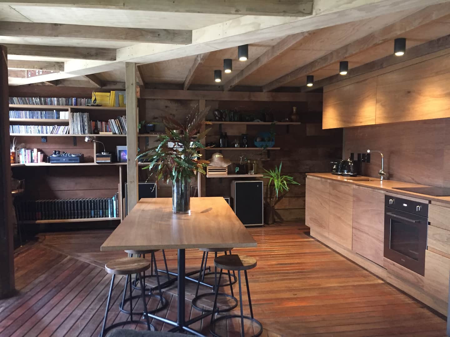 Muriwai Cedar Bach 2