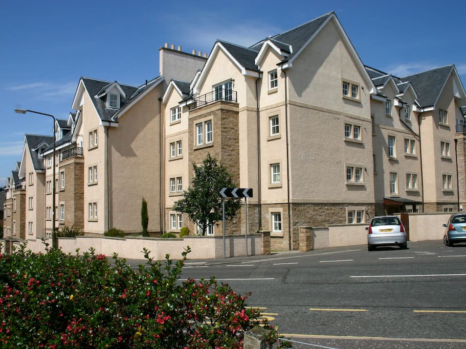 Royal Apartments from the railway station