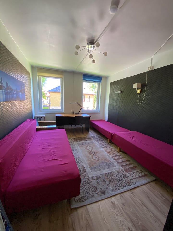Tallinn, Apartment In Quiet Area Near City Centre - Tallinn