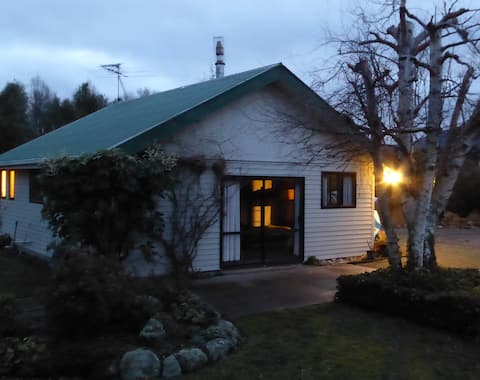 Top performing Airbnb: Nicks Cottage in Ashburton District West