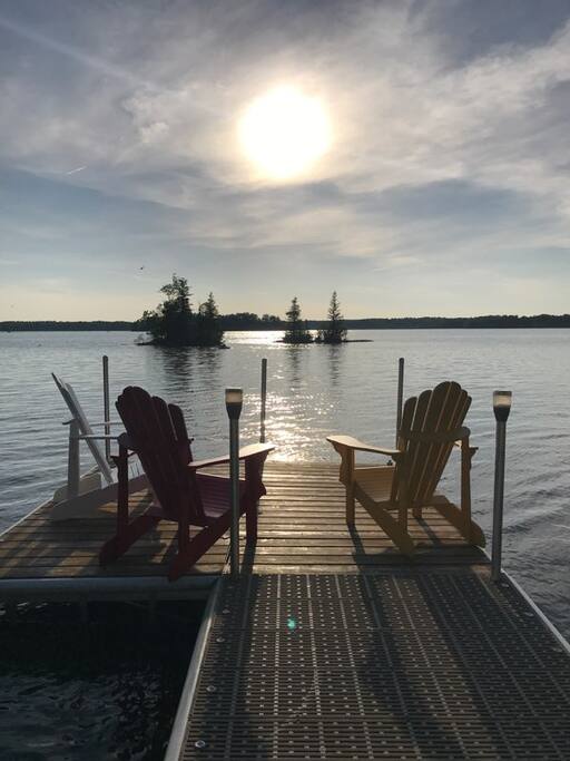 Islandview Waterfront Paradise Cottages for Rent in Washago, Ontario