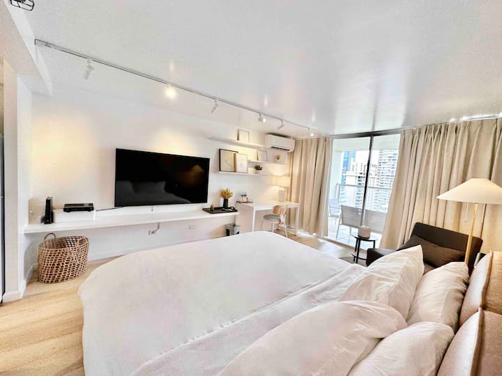 18f-renovated Modern & Cozy Studio-waikiki Beach~ - Honolulu