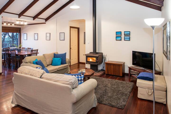 Yallingup Seascapes gallery image 2