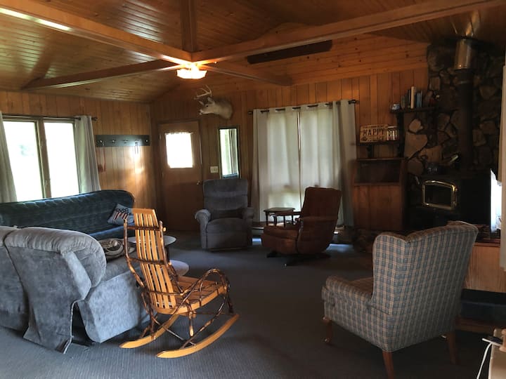 Remote Cabin Overlooking The La Crosse River - Fort McCoy, WI