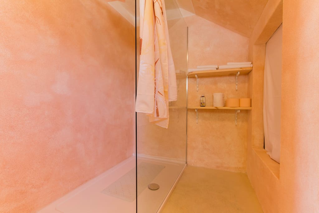 bathroom1