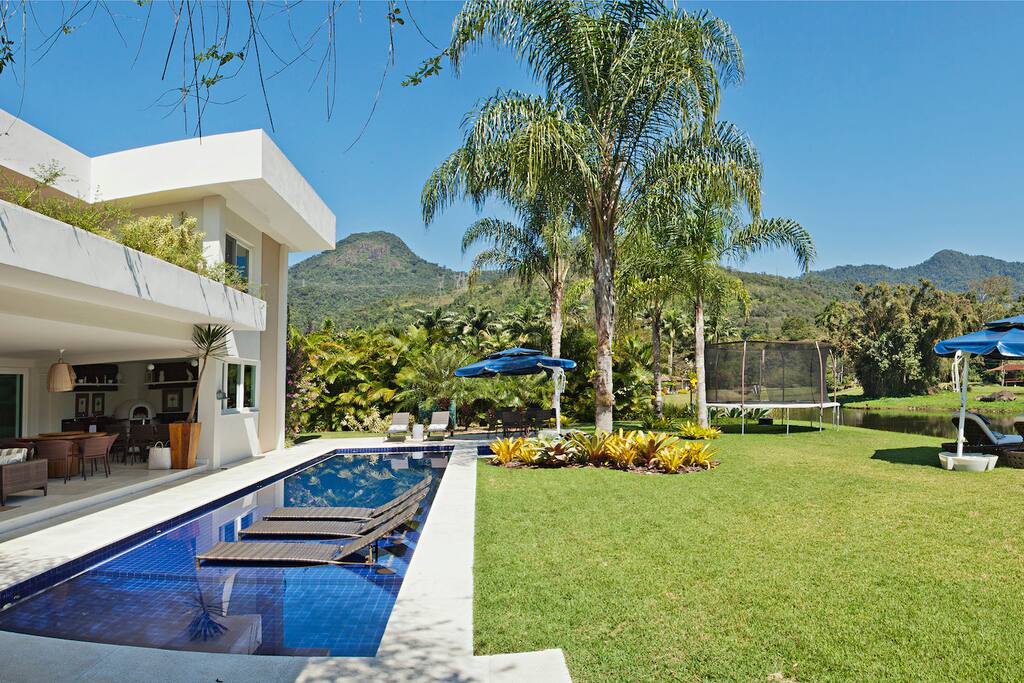 piscina / jardim