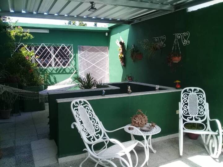Hostal Harmony ,Second floor private apartment.