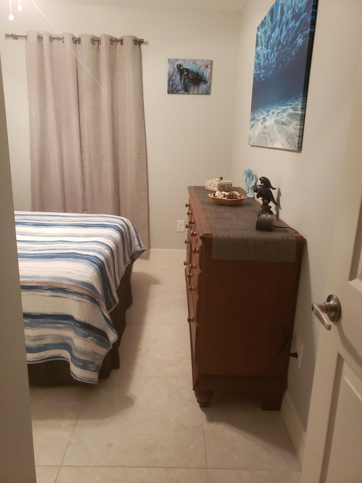 从2号卧室门口俯瞰美景