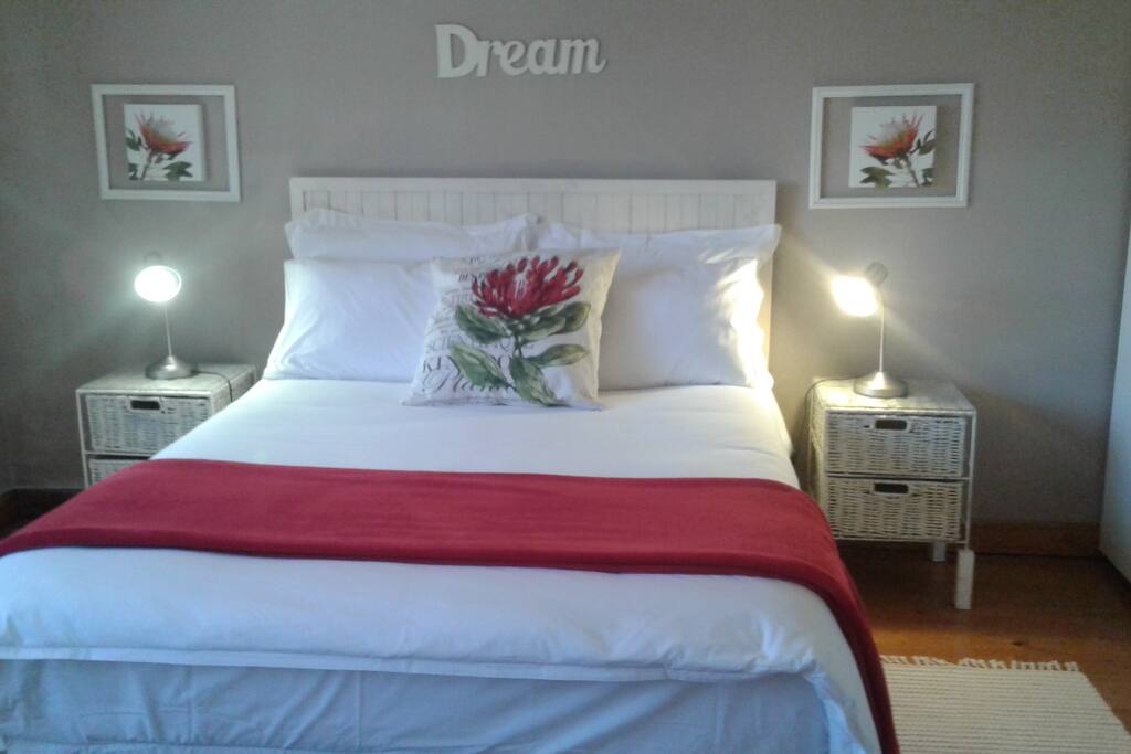 Bedroom with a comfortable bed.