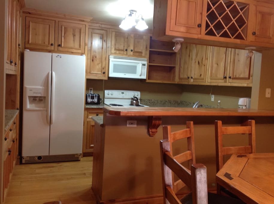 Bar and kitchen