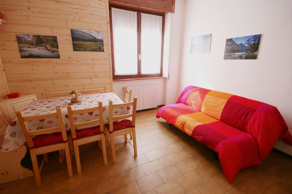 Soggiorno / Living room / Séjour