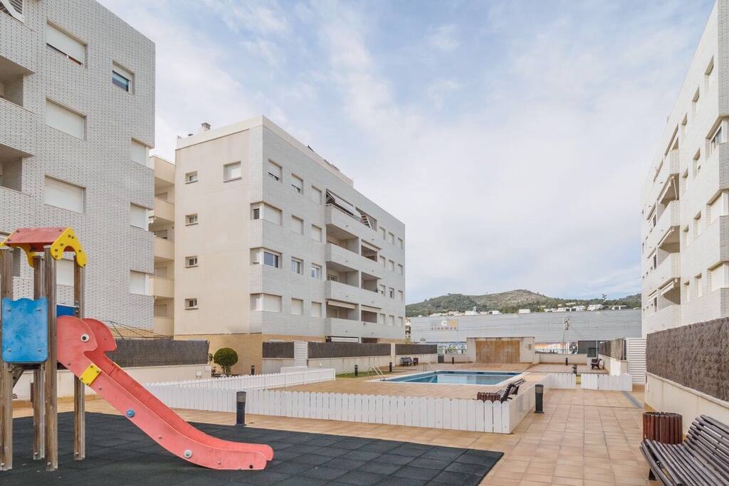 Kids playground - Zona infantil comunitaria