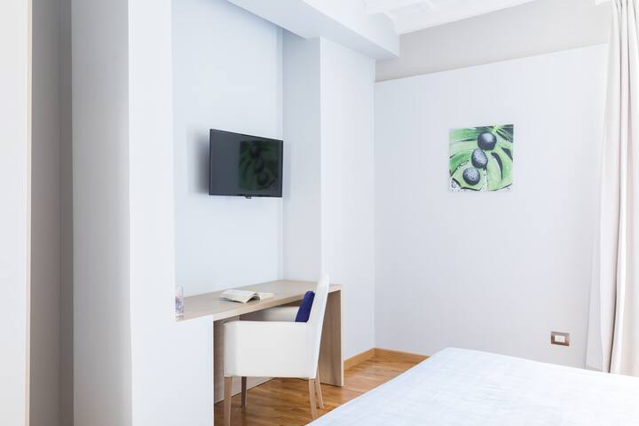 Spanish Steps House gallery image 4