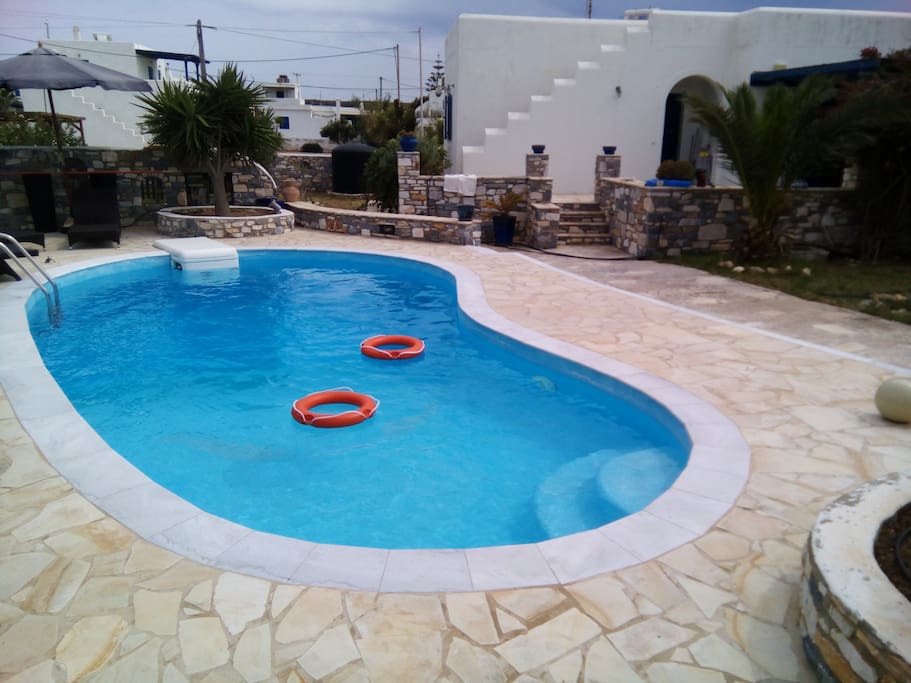 PRIVATE POOL FOR TENANTS