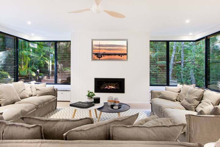 Luxury rainforest retreat, Little Cove gallery image 4