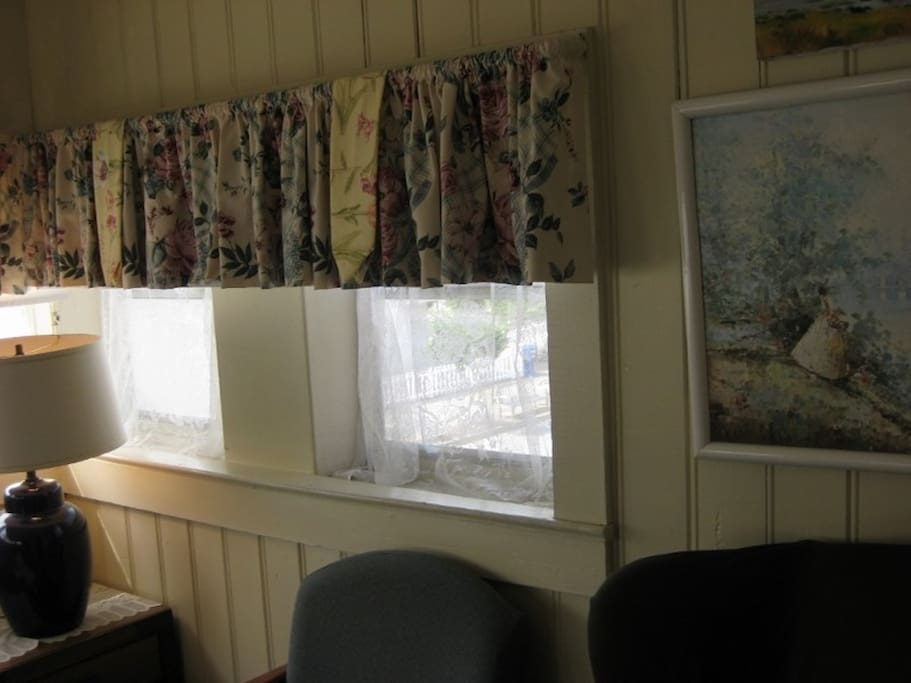T2 Sitting Room