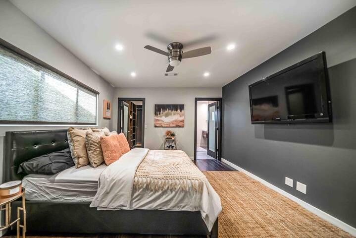 Prime location house Pool & Spa 7 min to Universal gallery image 4