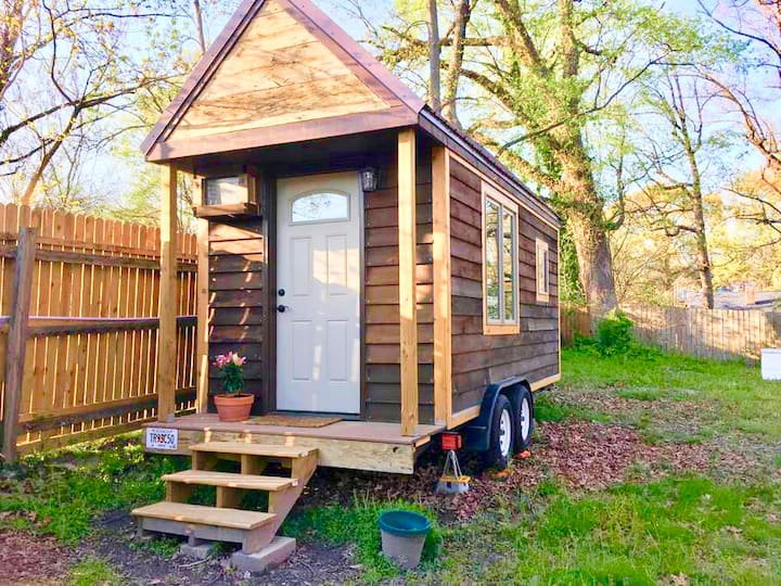♥Tiny House - downtown Durham walk to nightlife ♥