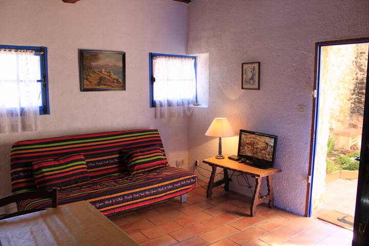 غرفة المعيشة - منطقة الاسترخاء
