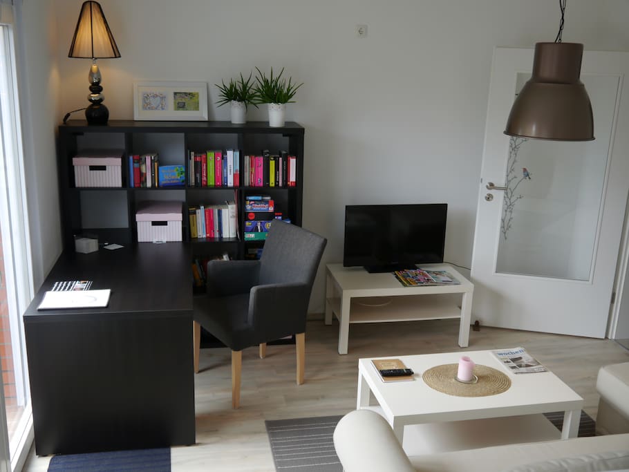 Wohnbereich mit Arbeitsecke