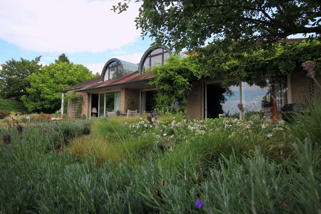 Villa contemporaine dans la belle nature