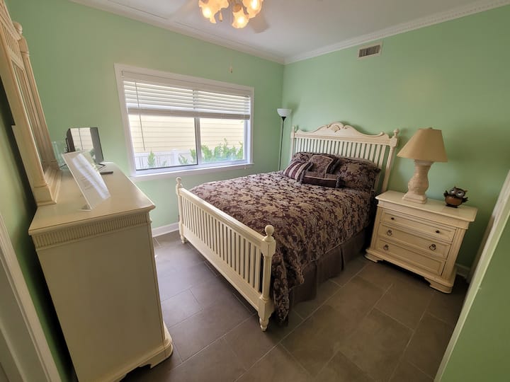 Спална соба 3 - брачен кревет