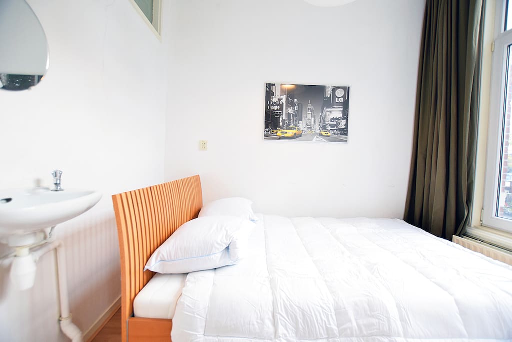 Second bedroom with a 1.40 bed