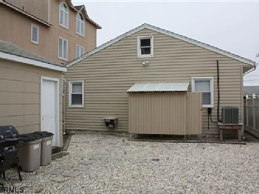 Backyard and Outside Shower