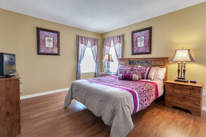 Dhoma kryesore e gjumit "queen "1