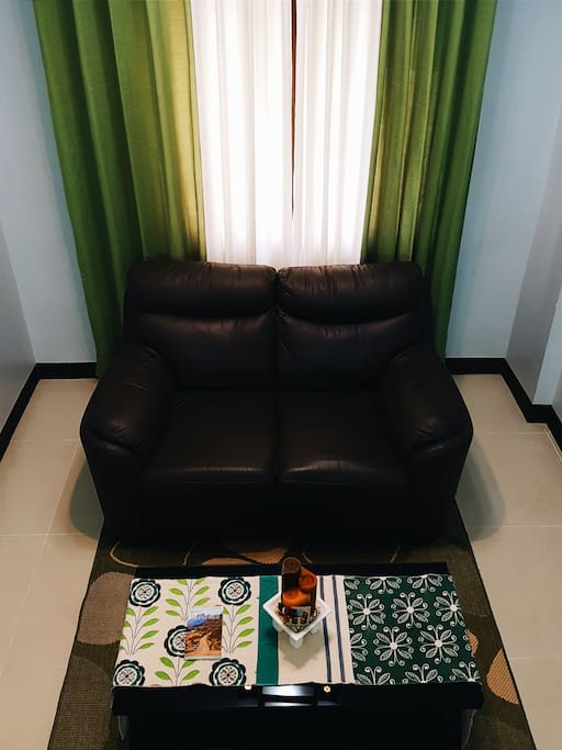 2-seater deluxe couch