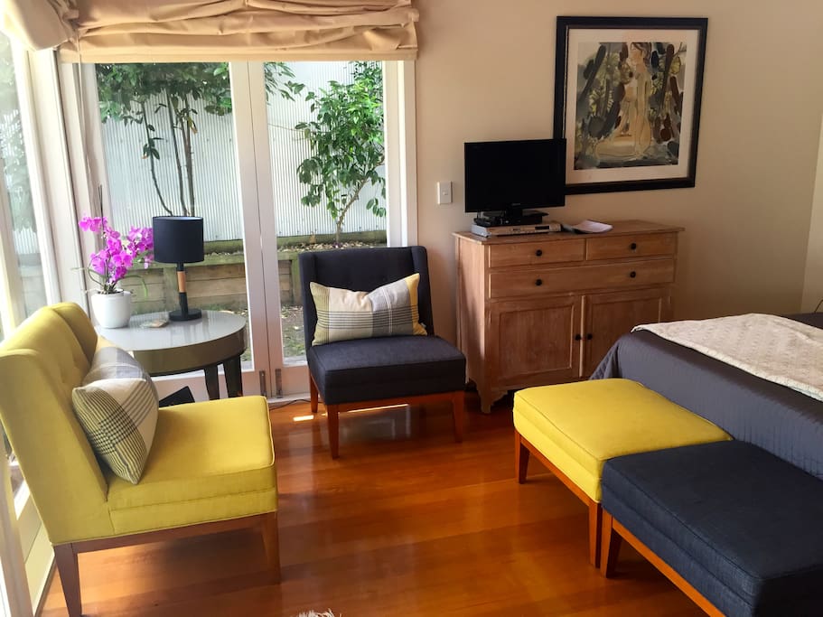 Seating area
