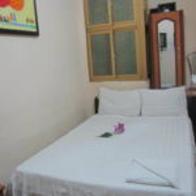 Standard room with share bathroom