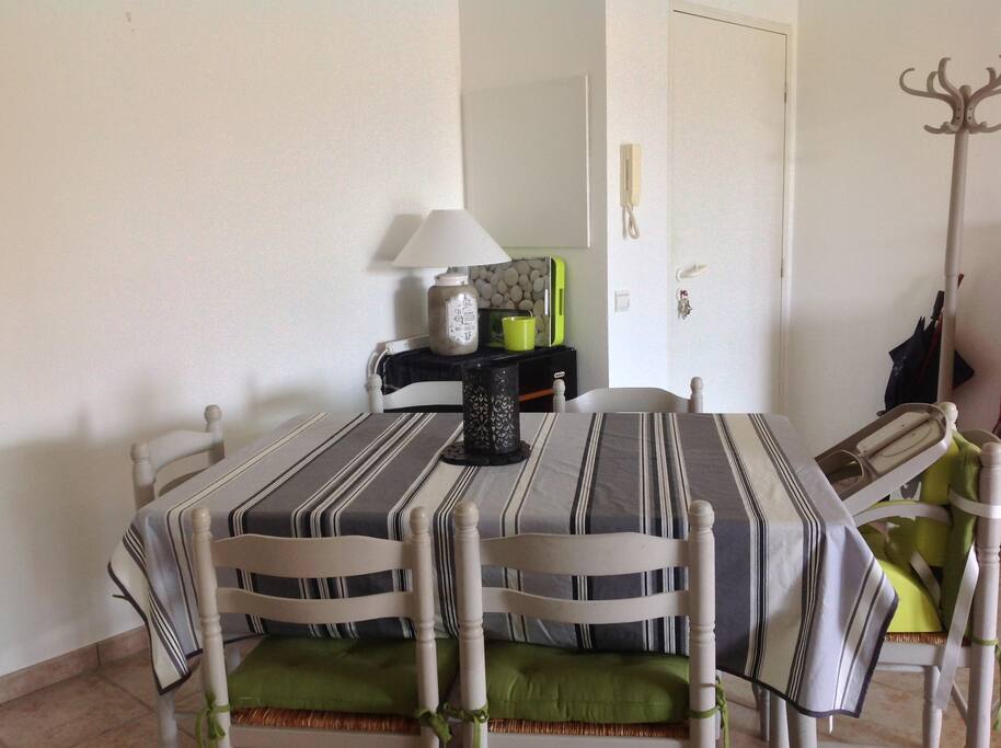 rehausseur de chaise bébé