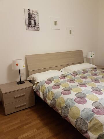 Spacious apart next to TRAIN STATION with PARKING gallery image 4